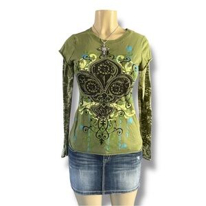 Olive Green Long Sleeve Graphic Women’s Top